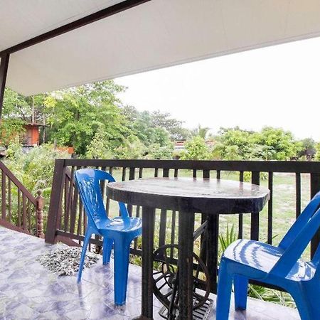 Hotel OYO 999 Baan Pak Rom Ruen HHQ Exteriér fotografie