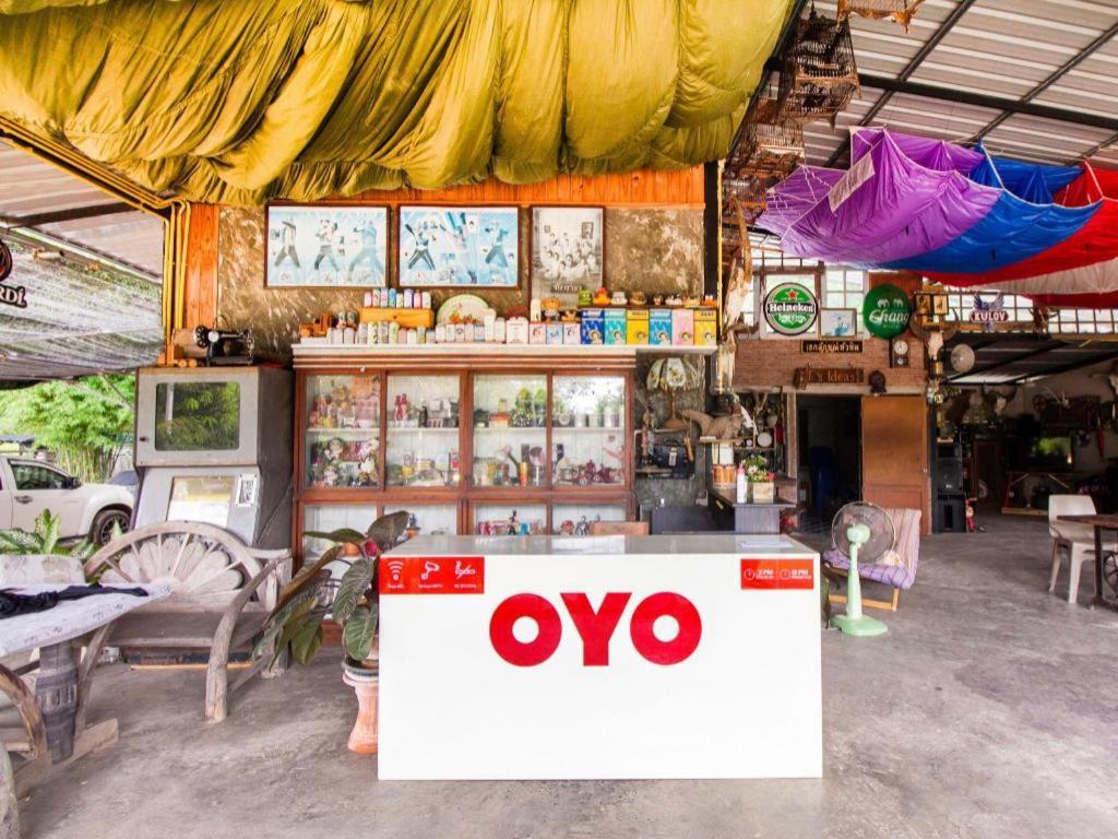 Hotel OYO 999 Baan Pak Rom Ruen HHQ Exteriér fotografie
