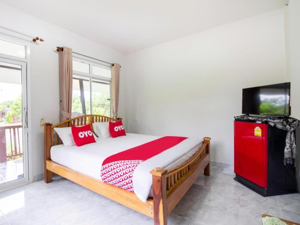 Hotel OYO 999 Baan Pak Rom Ruen HHQ Exteriér fotografie