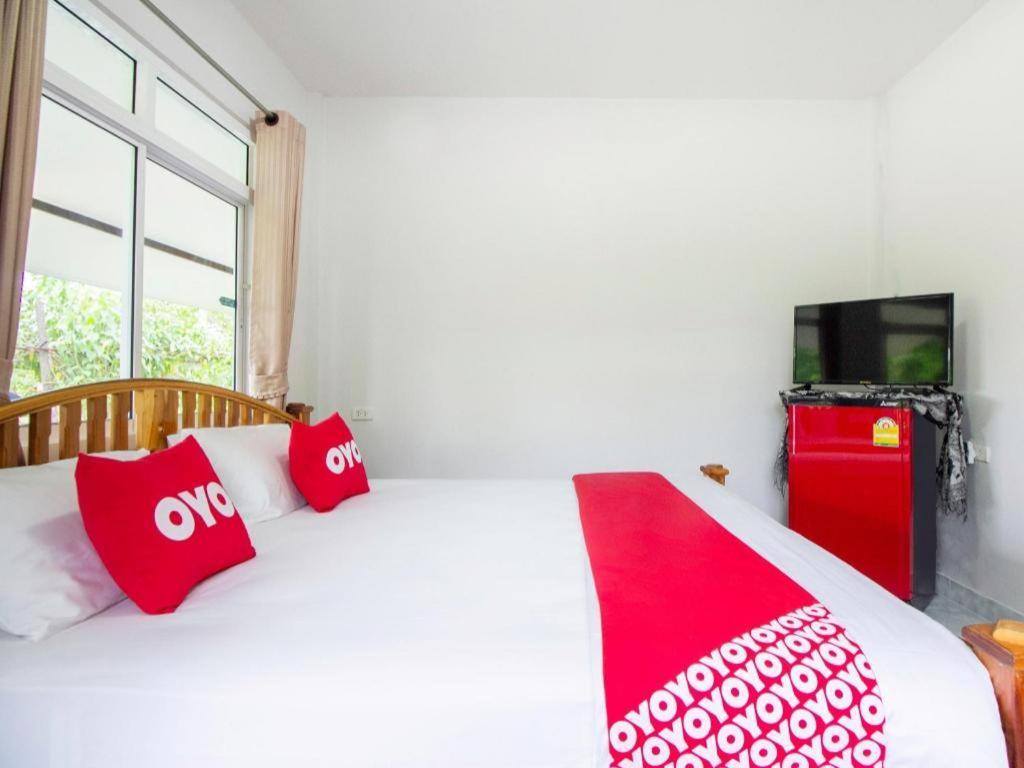 Hotel OYO 999 Baan Pak Rom Ruen HHQ Exteriér fotografie