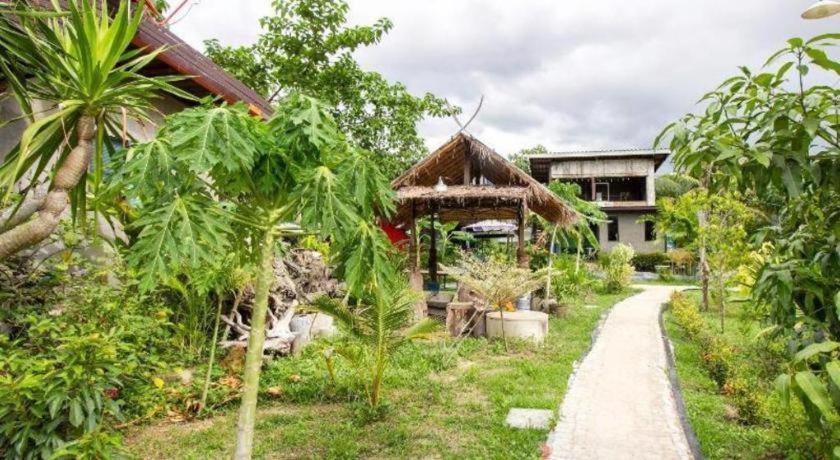 Hotel OYO 999 Baan Pak Rom Ruen HHQ Exteriér fotografie