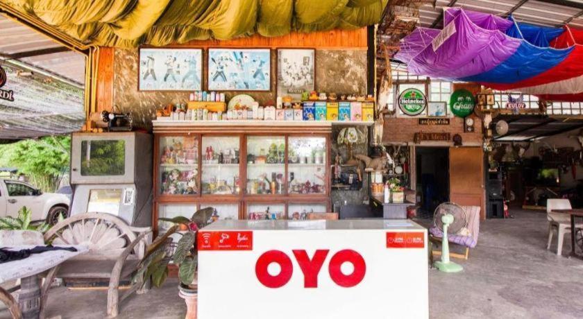 Hotel OYO 999 Baan Pak Rom Ruen HHQ Exteriér fotografie